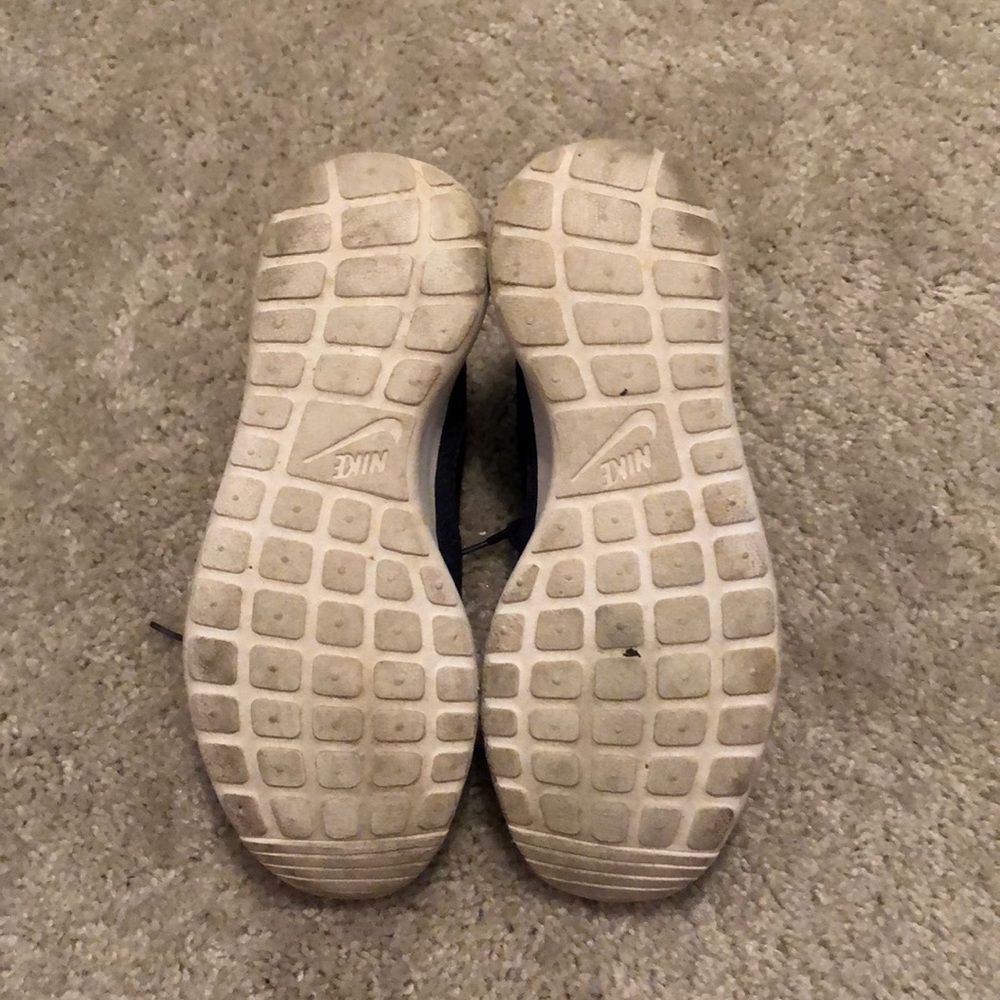 Shoes - Picture 3 of 3